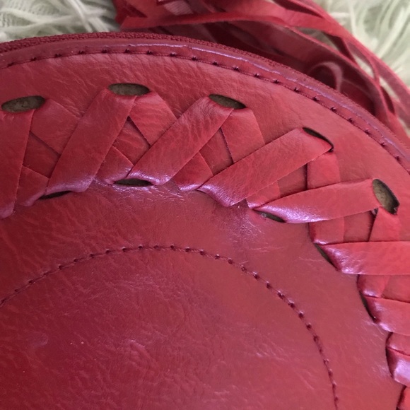 BRAND NEW! Gorgeous soft vegan leather drum bag - Picture 5 of 11